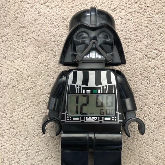 LEGO Star Wars Darth Vader Alarm Clock - Picture 2 of 6